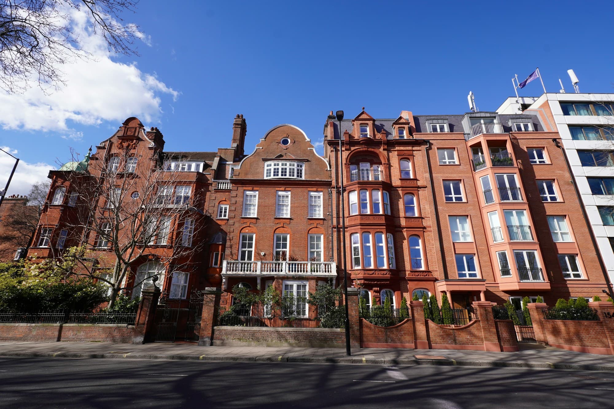 Properties in Epsom