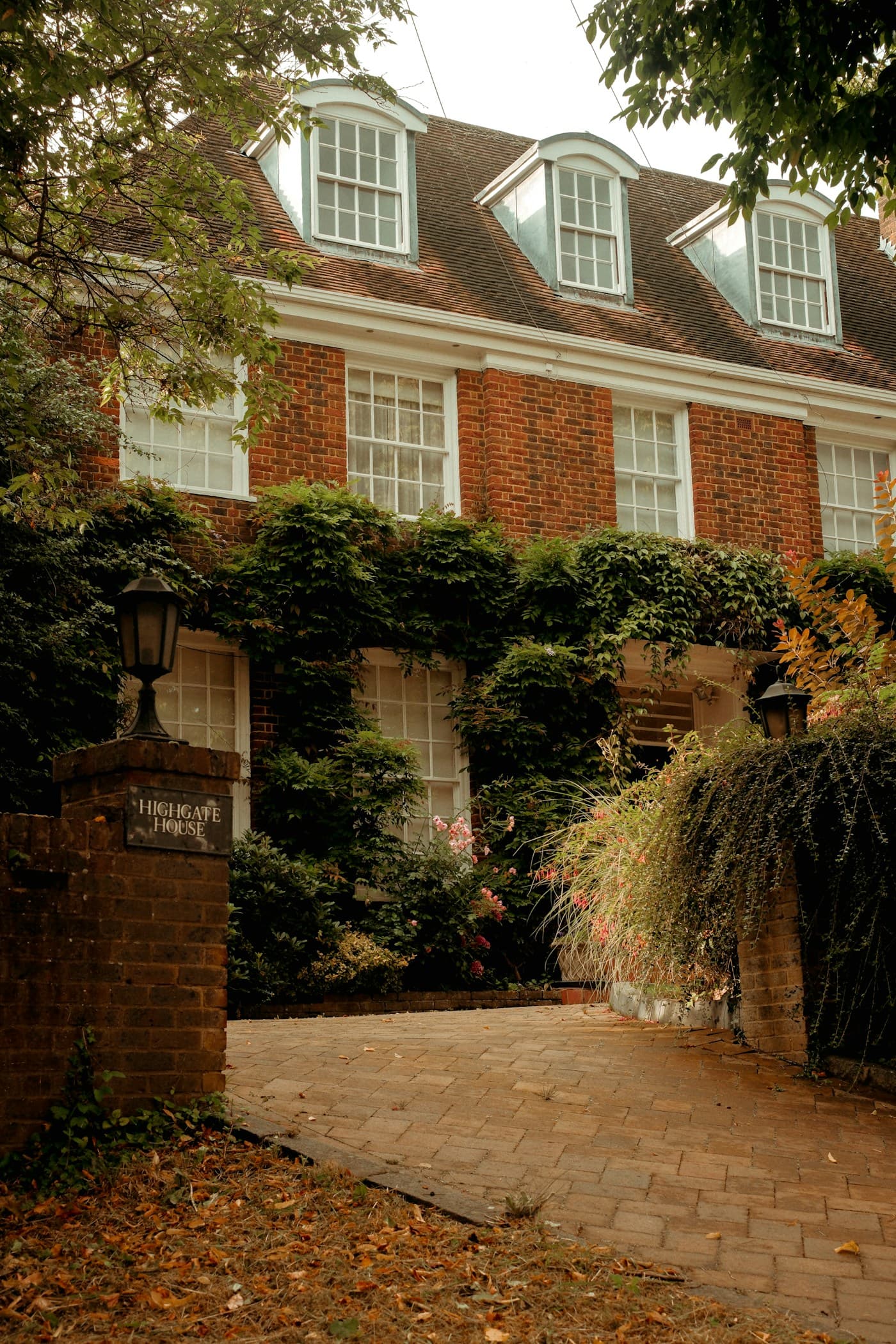 Properties in New Malden